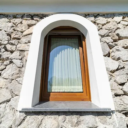 Apartament Tra Sole E Limoni