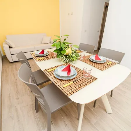 Apartament Tra Sole E Limoni Tramonti