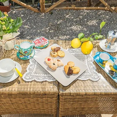 Apartament Tra Sole E Limoni