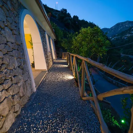 Tra Sole E Limoni Apartament