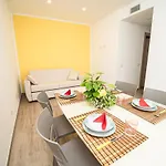 Tra Sole E Limoni Apartment *