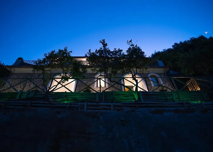 Tra Sole E Limoni